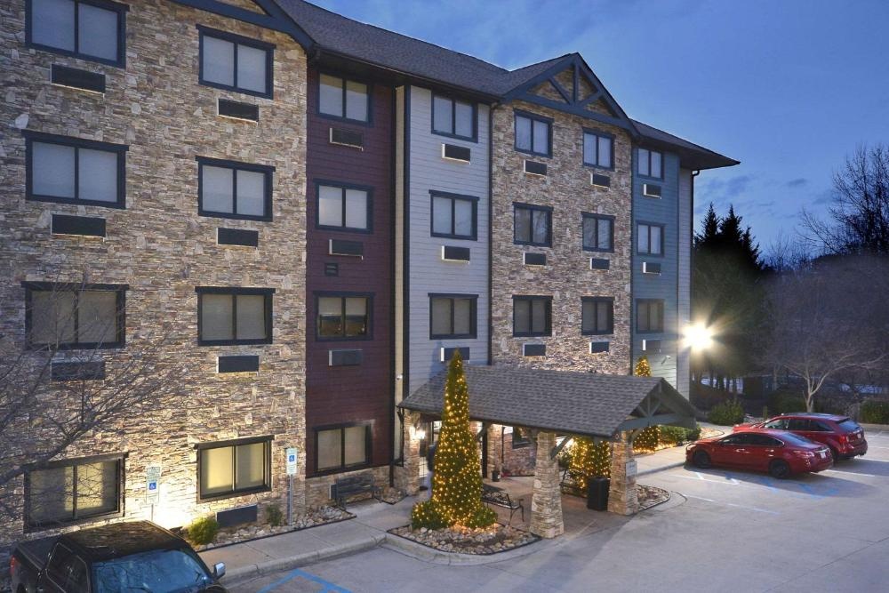 Brookstone Lodge near Biltmore Village, Ascend Hotel Collection Image 27