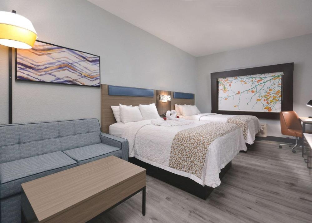 Brookstone Lodge near Biltmore Village, Ascend Hotel Collection Image 38