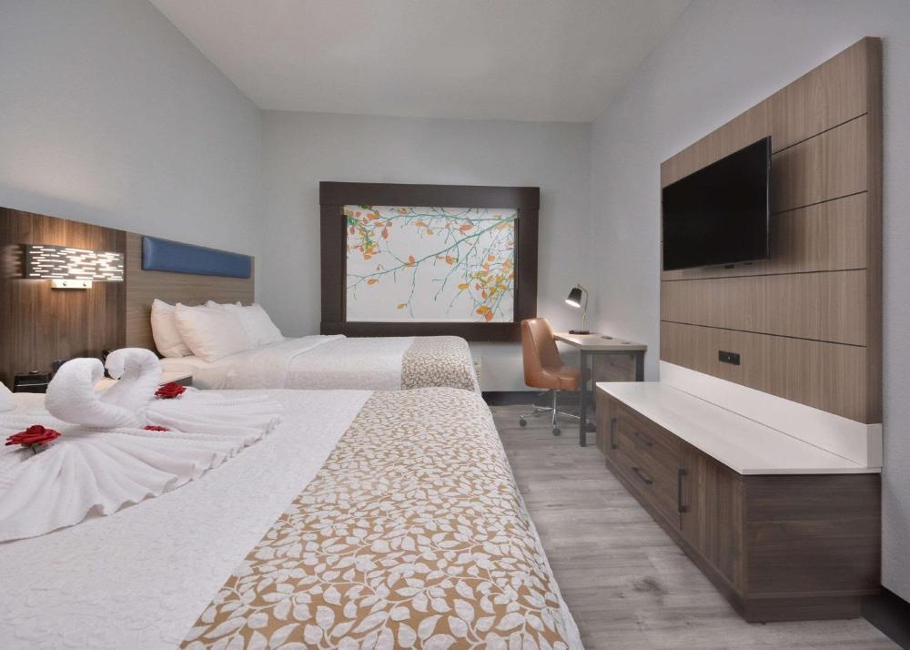 Brookstone Lodge near Biltmore Village, Ascend Hotel Collection Image 39