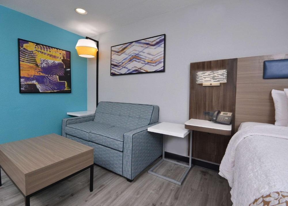 Brookstone Lodge near Biltmore Village, Ascend Hotel Collection Image 59