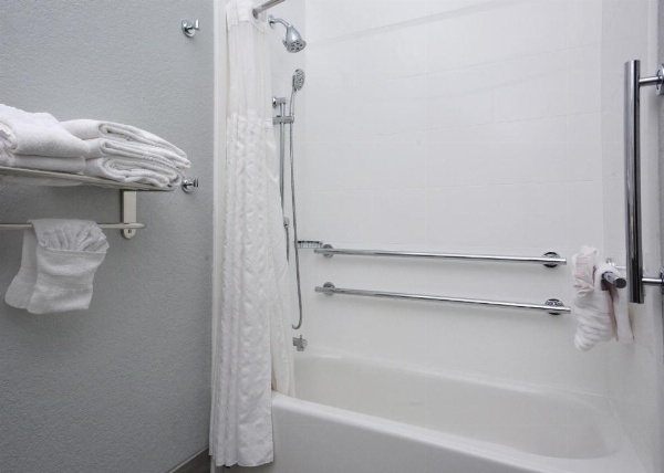 Brookstone Lodge near Biltmore Village, Ascend Hotel Collection image 35